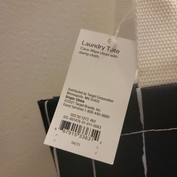 Room Essentials Adult Black White Striped Lightweight Laundry Tote Bag One Size - Picture 7 of 7